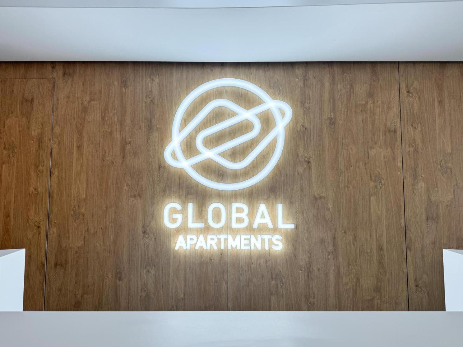 Lakru Apartments Global Office, Free Garage, Self Check-In Катовице Екстериор снимка