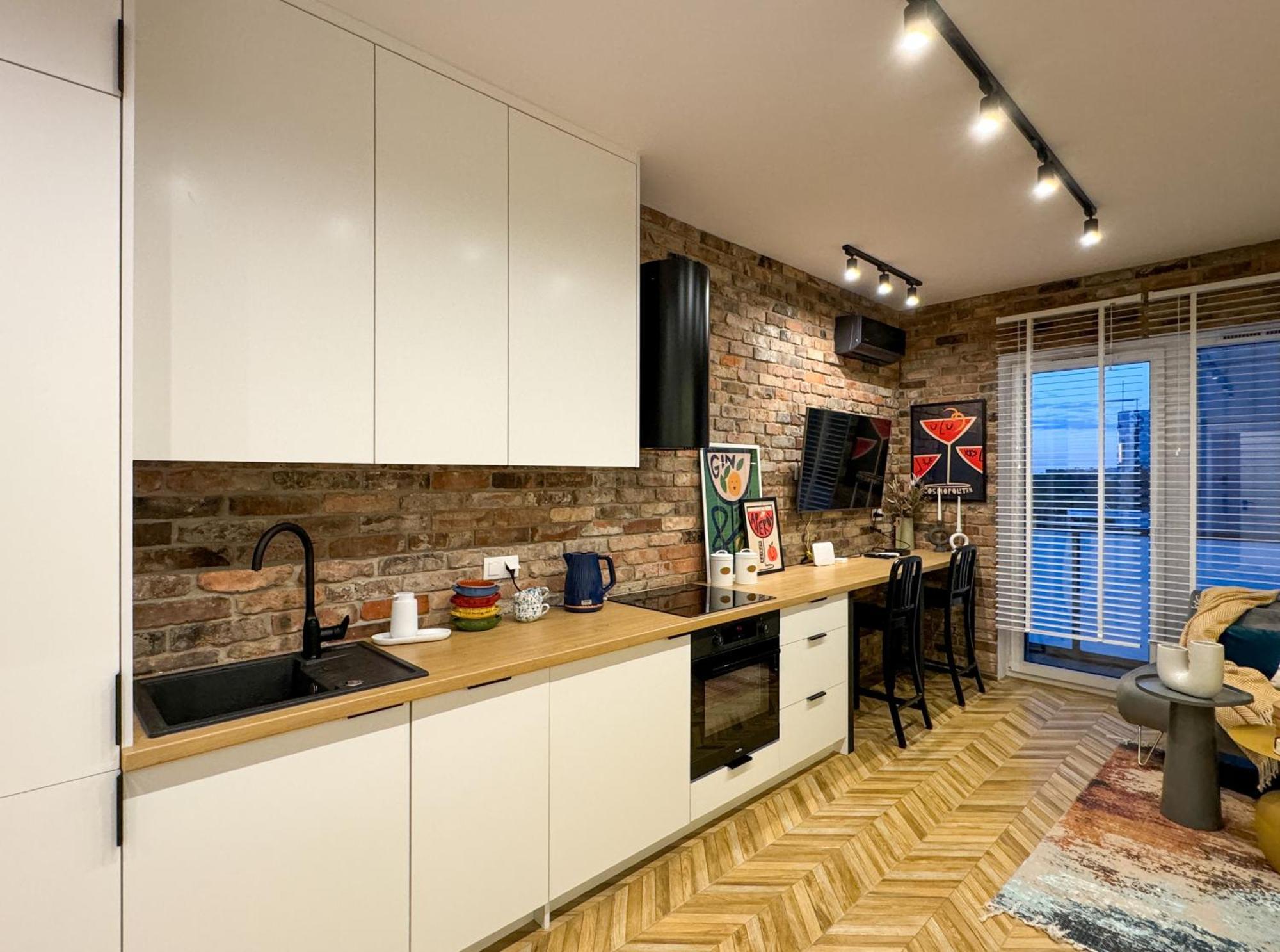 Lakru Apartments Global Office, Free Garage, Self Check-In Катовице Екстериор снимка