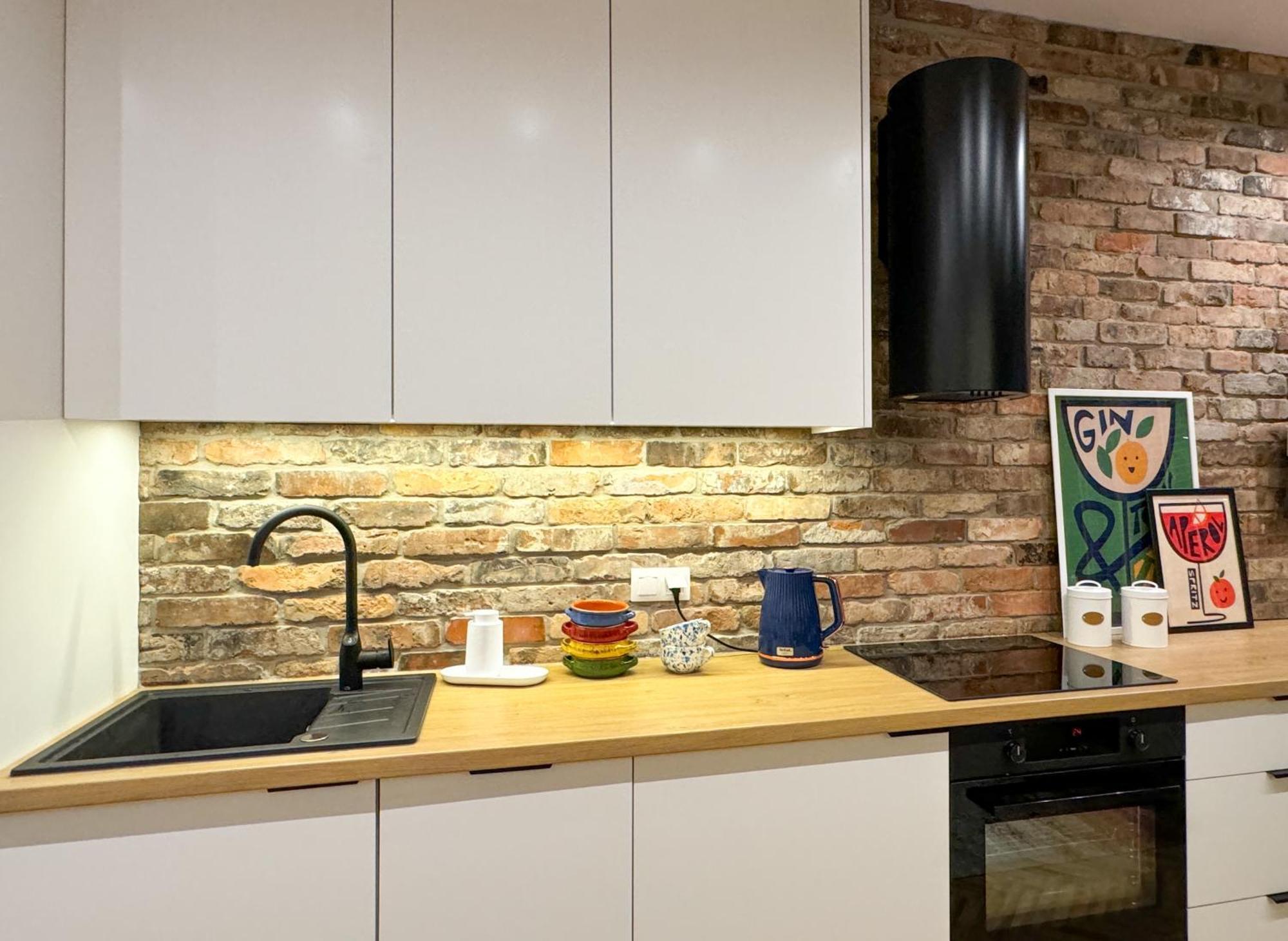 Lakru Apartments Global Office, Free Garage, Self Check-In Катовице Екстериор снимка